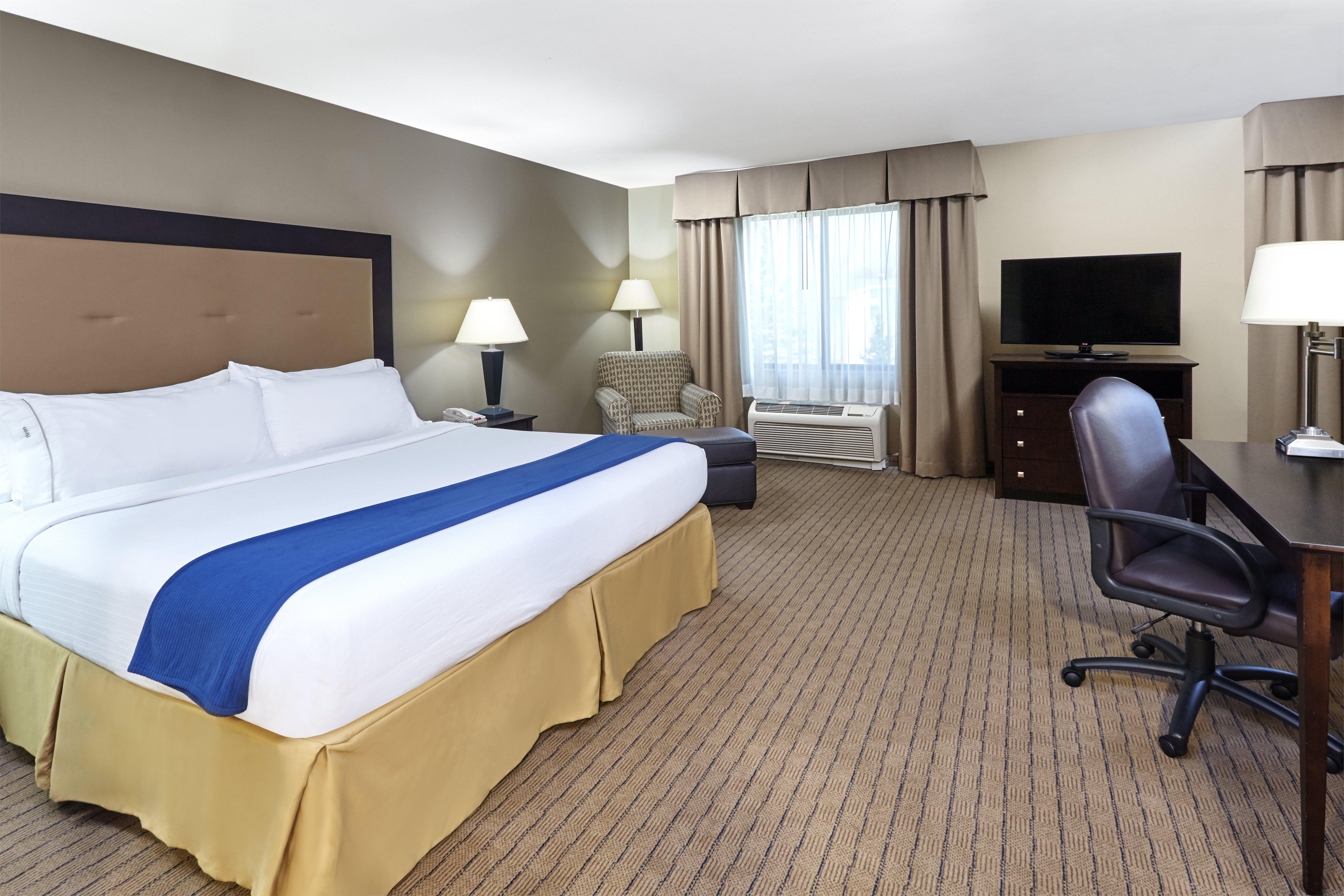 Holiday Inn Express & Suites Madison-Verona By Ihg Экстерьер фото