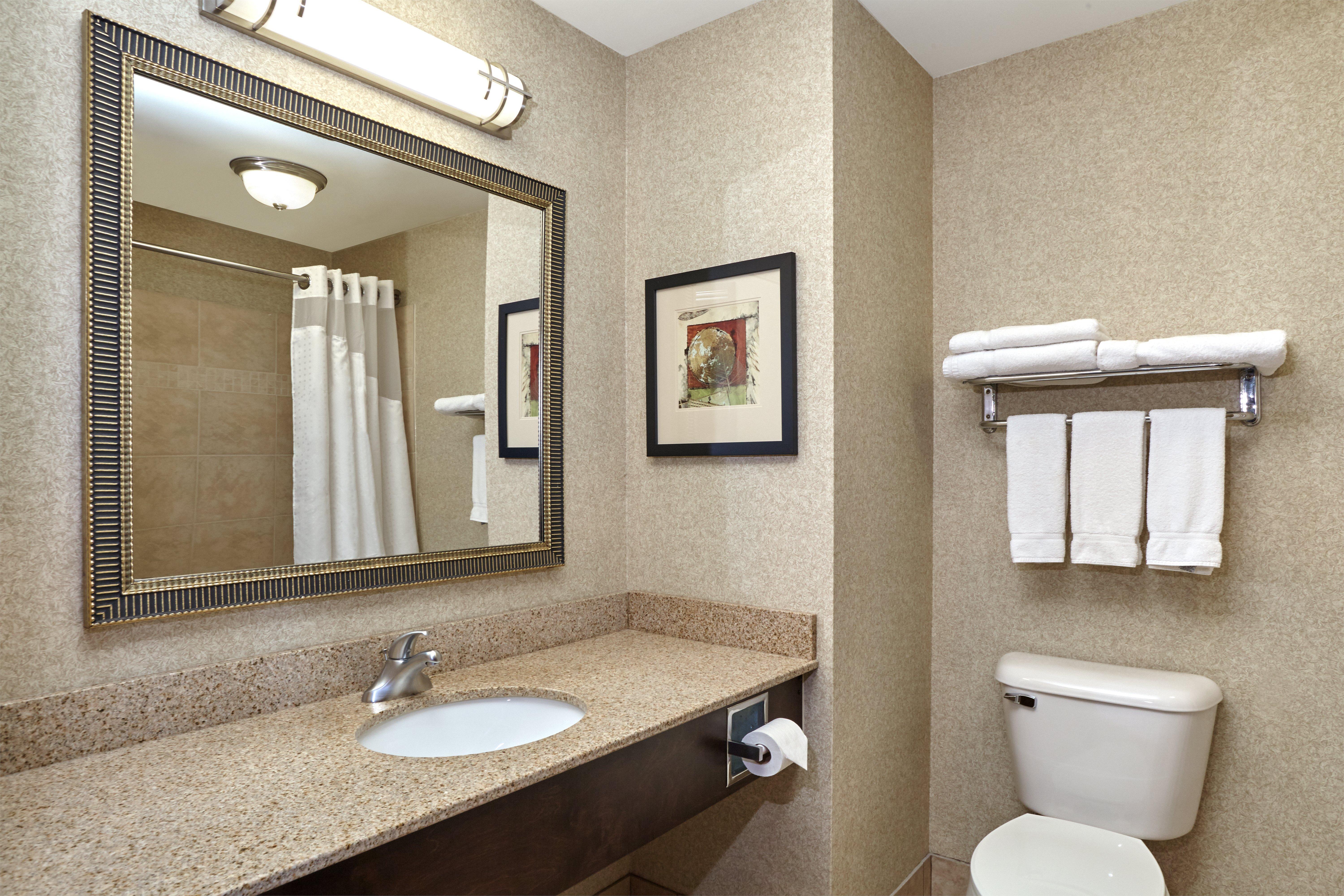 Holiday Inn Express & Suites Madison-Verona By Ihg Экстерьер фото